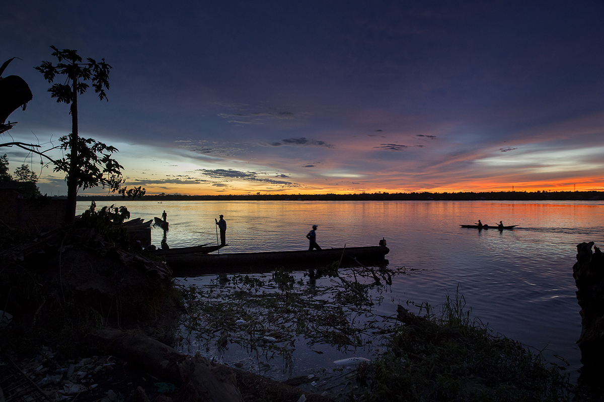 Dawn at the Congo River