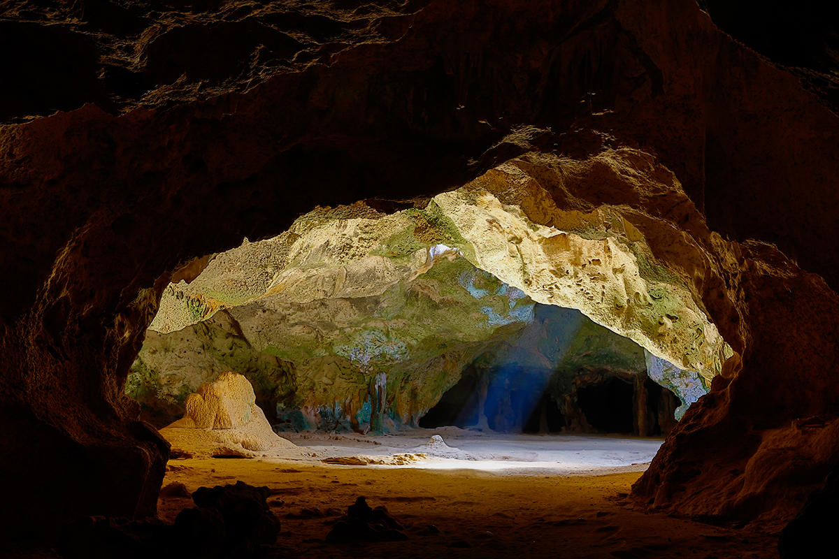 Stunning beam of silence