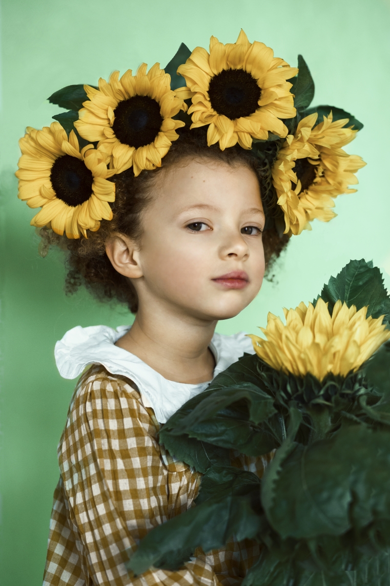 Sunflower girl