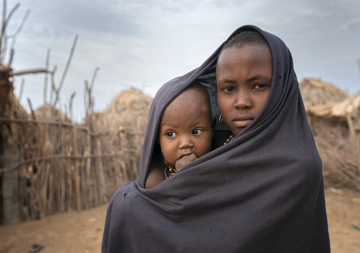 Arbore Mother and Child