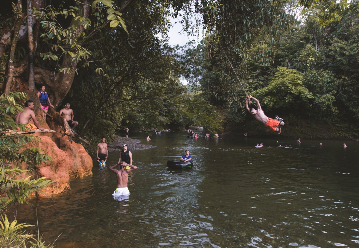 Locals of San Cipriano