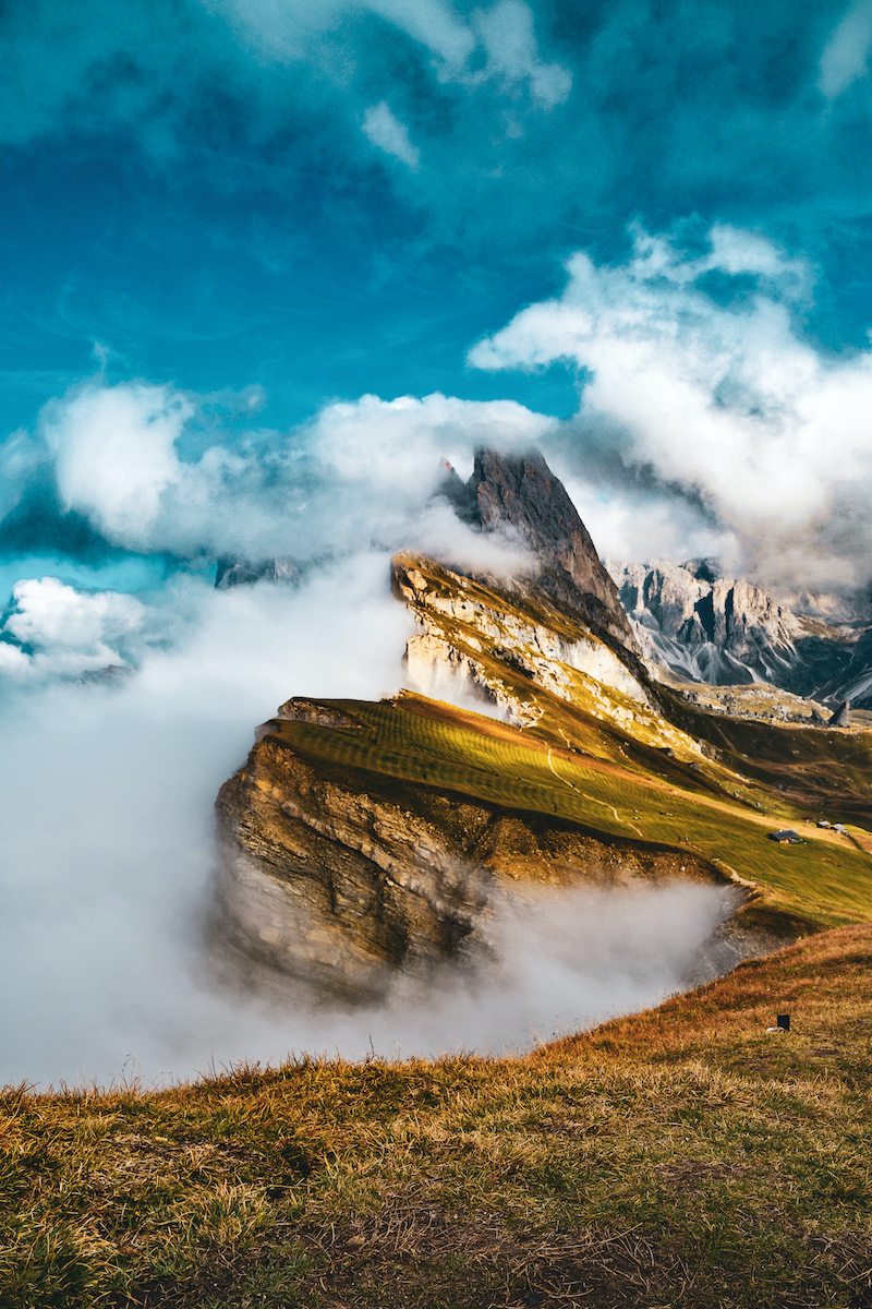 Heaven Greeting Earth