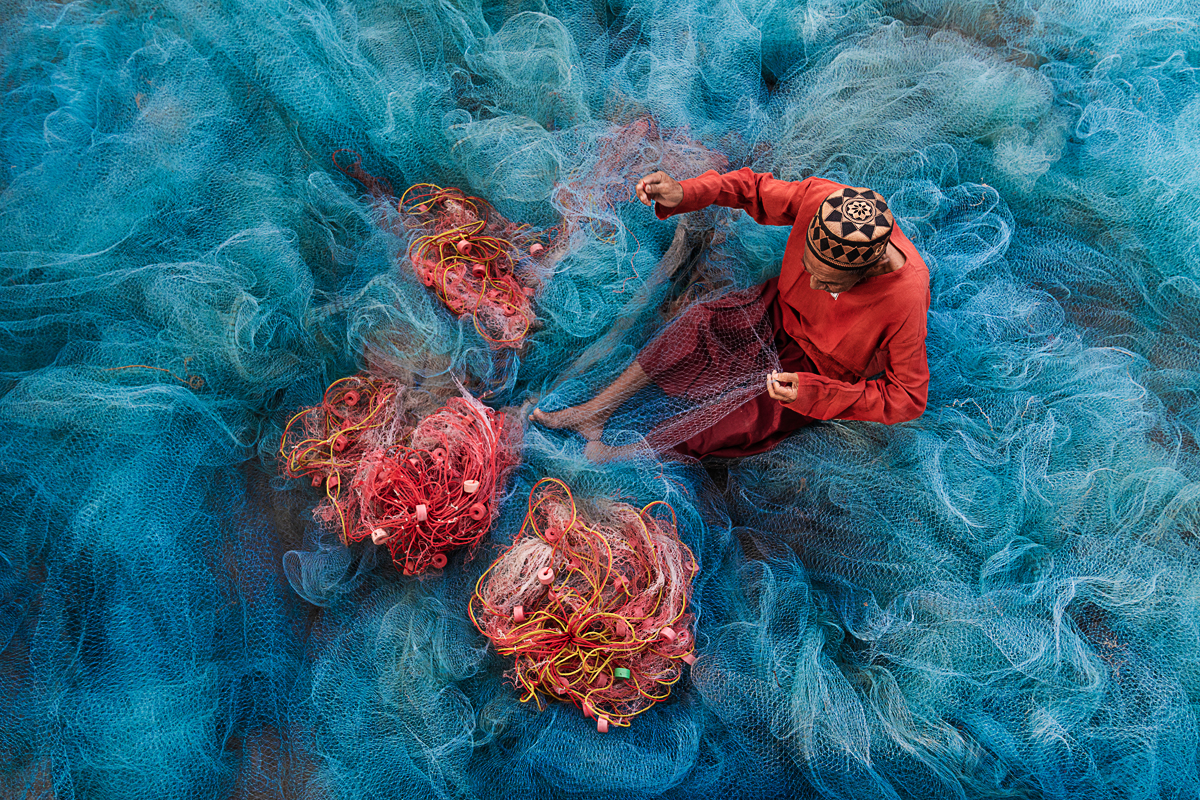 Fishnet weaver