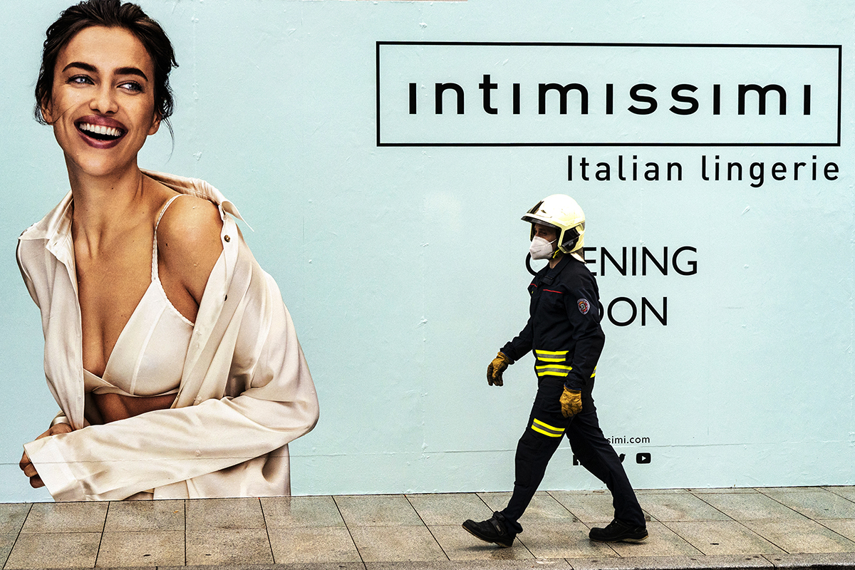 ITALIAN LINGERIE