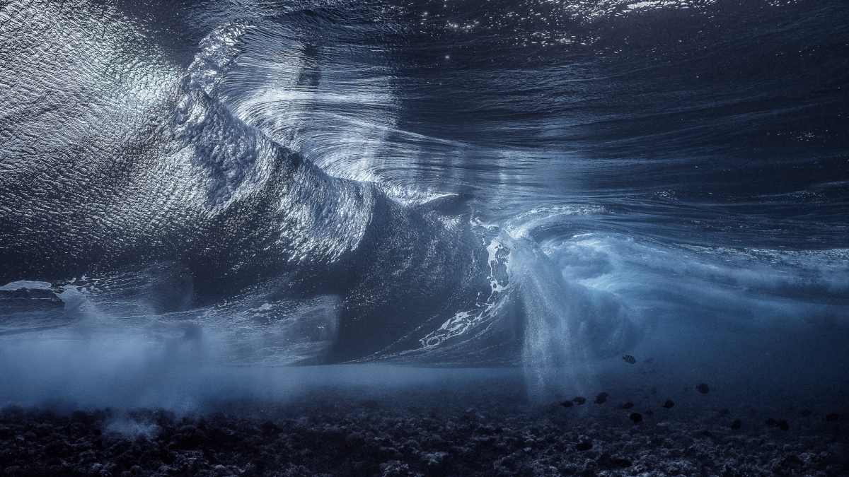 Mood changes of the sea. Waterfall Underwater