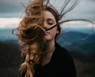 Symmetry of Wind
