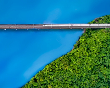 Between green and blue