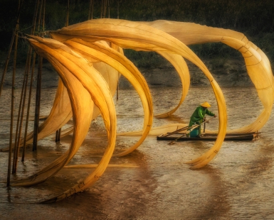 Fishing Nets in the Wind 1