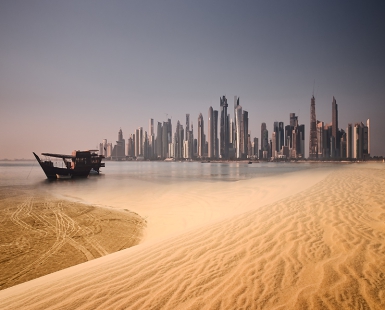 Luster Peninsula
