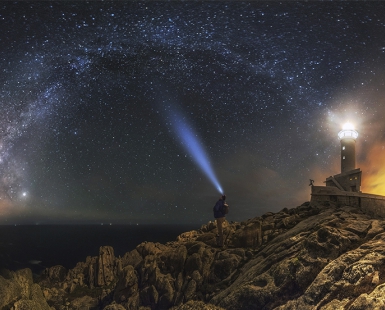 LIGHTHOUSE LIGHTNING
