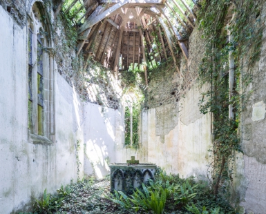 Lost church - France 