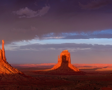 Monumental
