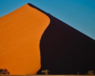 Climbing Dune 45