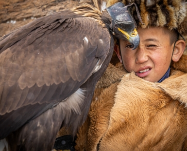 Bonding with Golden Eagle