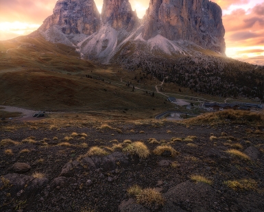 Spikes of light