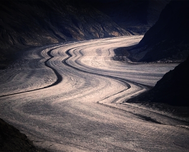 The long tongue of ice - Aletsh Glacier, Swizerland